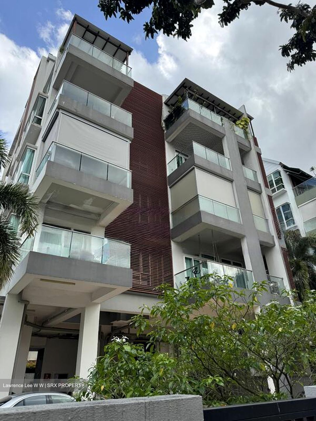 Carlyx Residence (D8), Apartment #519979131